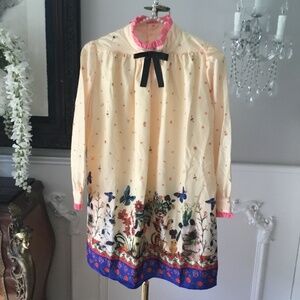 New Girls size 150, size 10 US